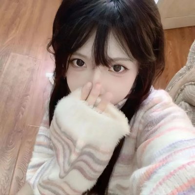 敦君与女朋友